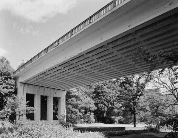 Walnut Lane Memorial Bridge
